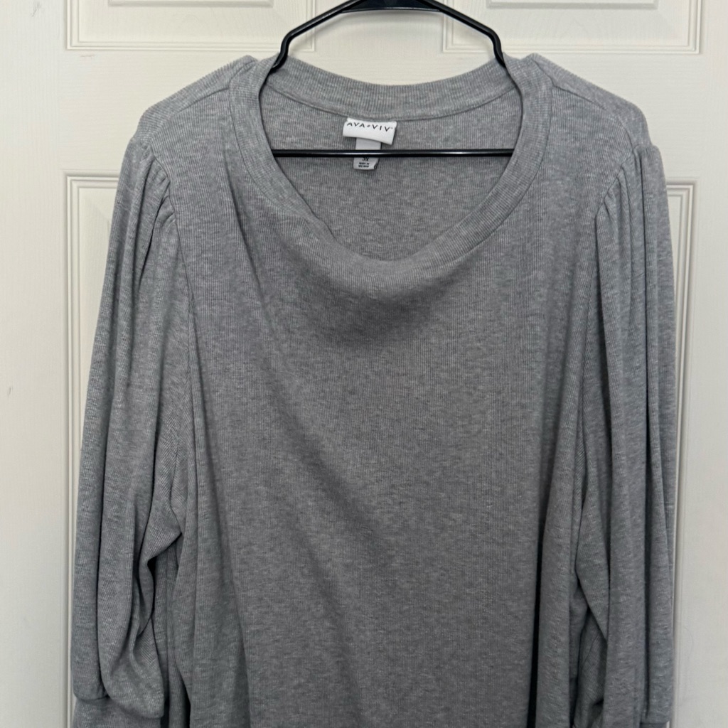 Ava & Viv Heather Gray Long Sleeve Tee